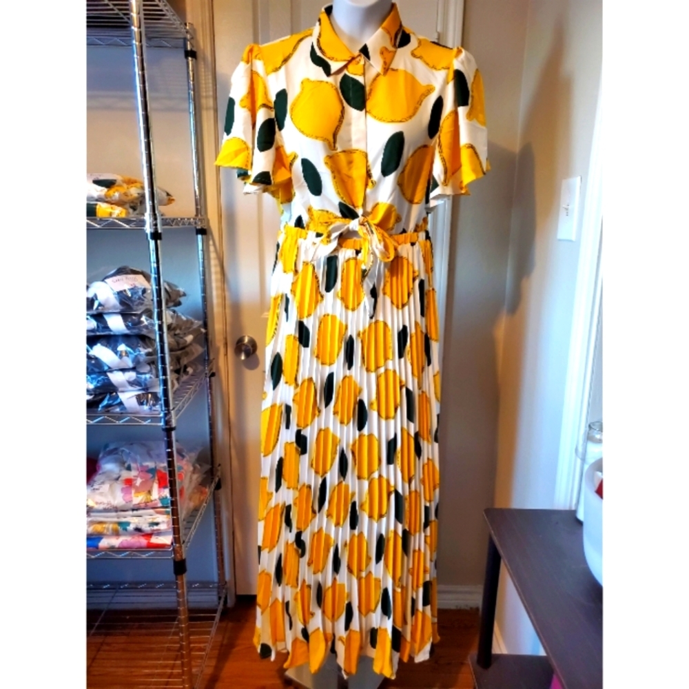 L'ATISTE Lemon Print Maxi Dress